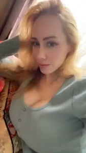 Just feeling a little extra flirty today