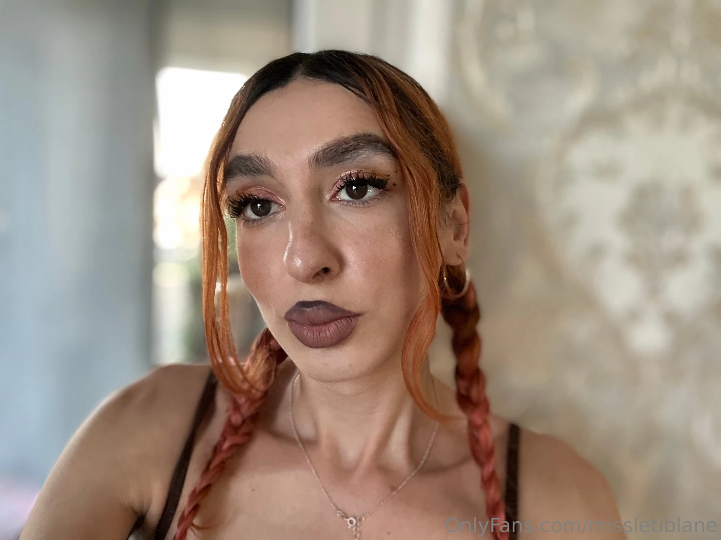 Morning you can see me live on chaturbate 