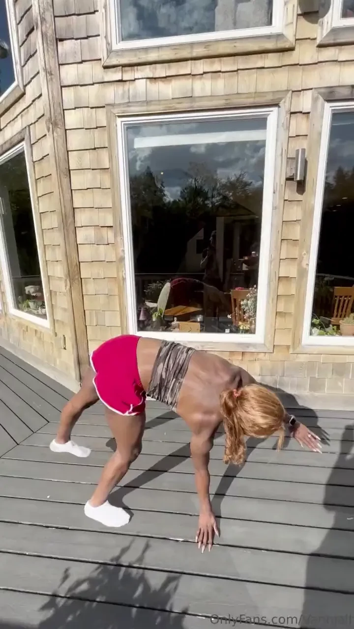 Workout motivation gotta keep my ass tight for all the dick 
