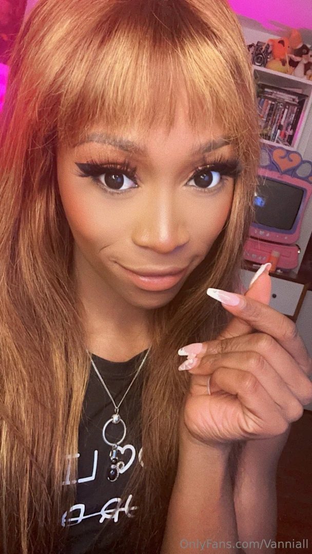 Smiling like i know exactly what im about to do with these nails don t 