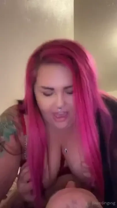 Face full of tiddy while i grind on his pogo stick 