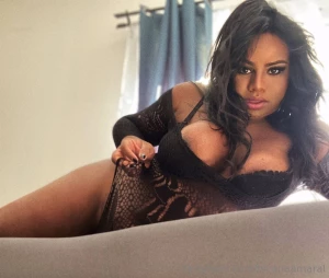 Hello darlings this is my friend larissaclosetransex she is a super part 7