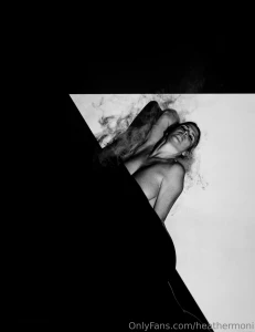 Happy fine art friday new fully nude artwork by ryan tim photography