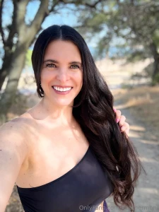 Happy hump day people rolling out the bts from my folsom lake shoot part 1