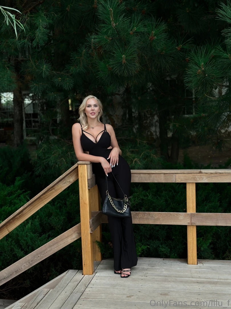 As a kid i always wanted to get the biggest doll house for my birthday 