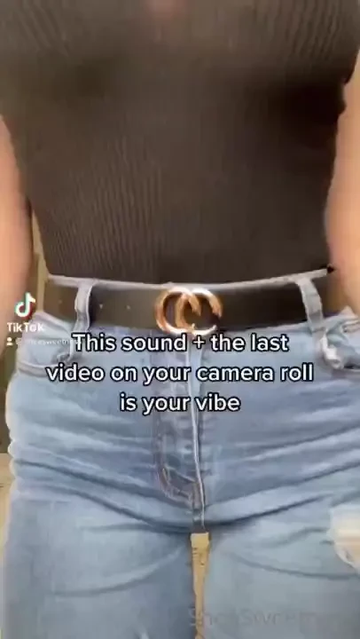 I guess my vibe is bouncy mommy on the bed who wants some amazing head 