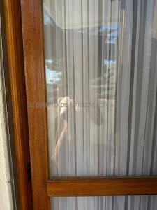 Imagina estares atr s da cortina