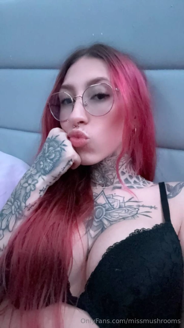 Boa noite amores lindos estou de volta apos estes ltimos tempinhos 