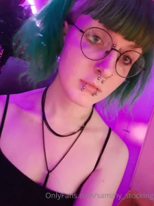 Did you check your dms yet babe