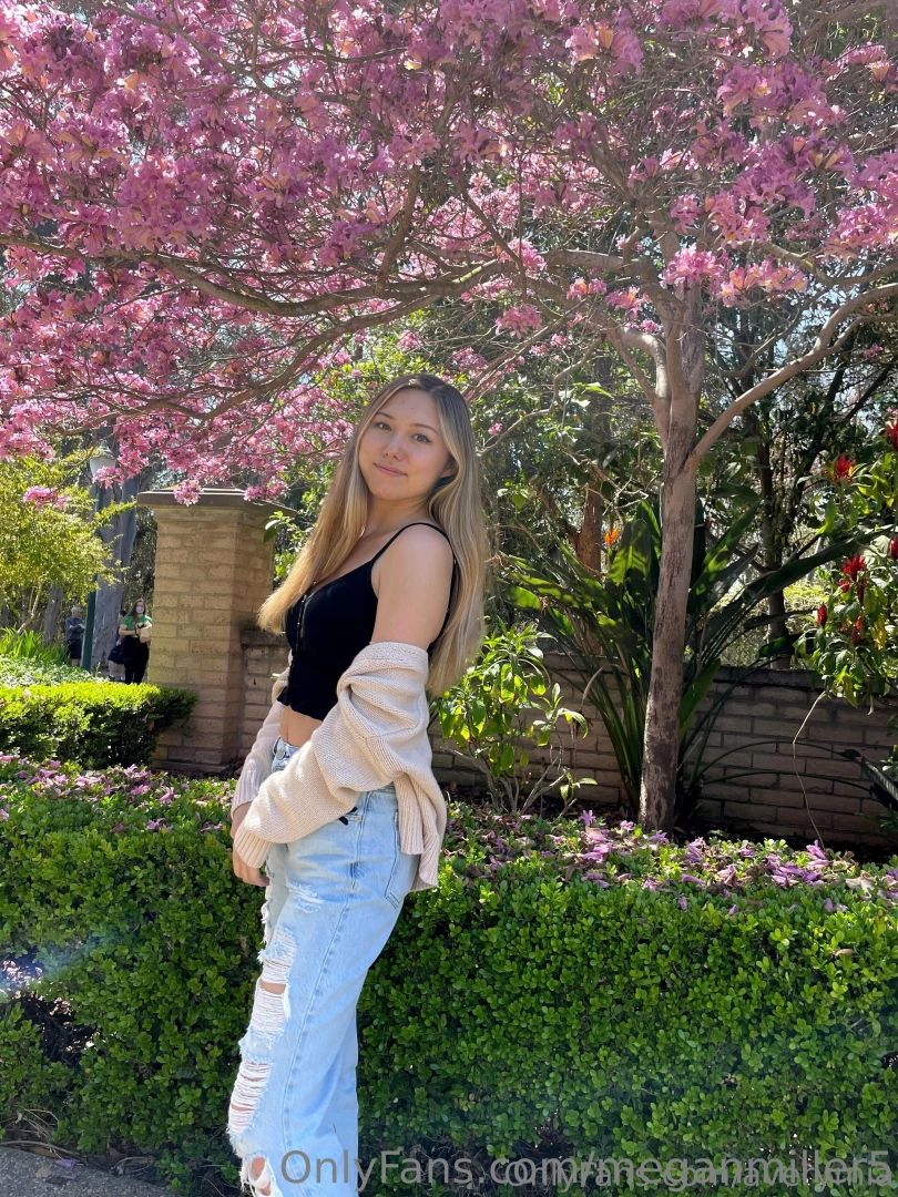 Follow my friend boyfriendthief she s always down to have some part 2 