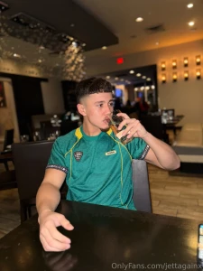 After a long night of looking sexy as fuck wish i had a cute dude to part 1