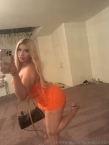 Please don t share this with anyone i show everything in 1 nude bundle