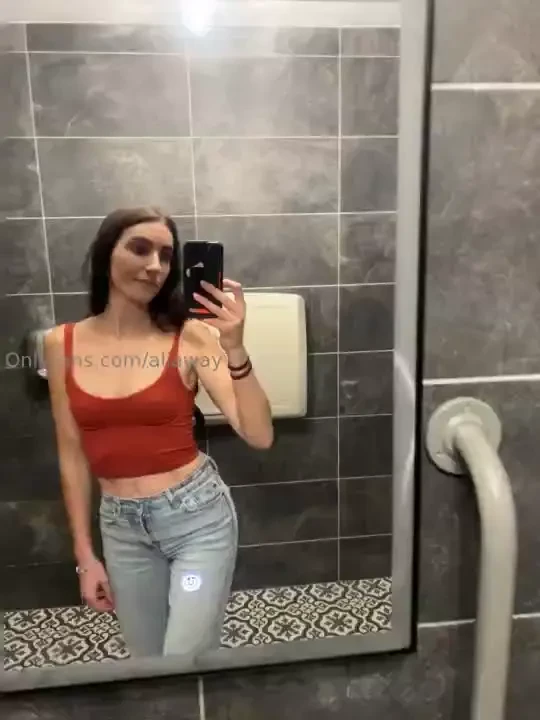 Do you guys like tonight s casual outfit 