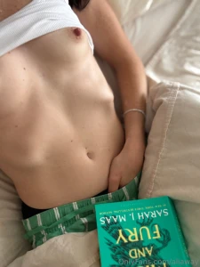 Sundays are for staying in bed all day reading and masturbating every