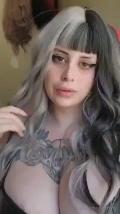 Le gustan mis bubis jijijiji besitos a todos 