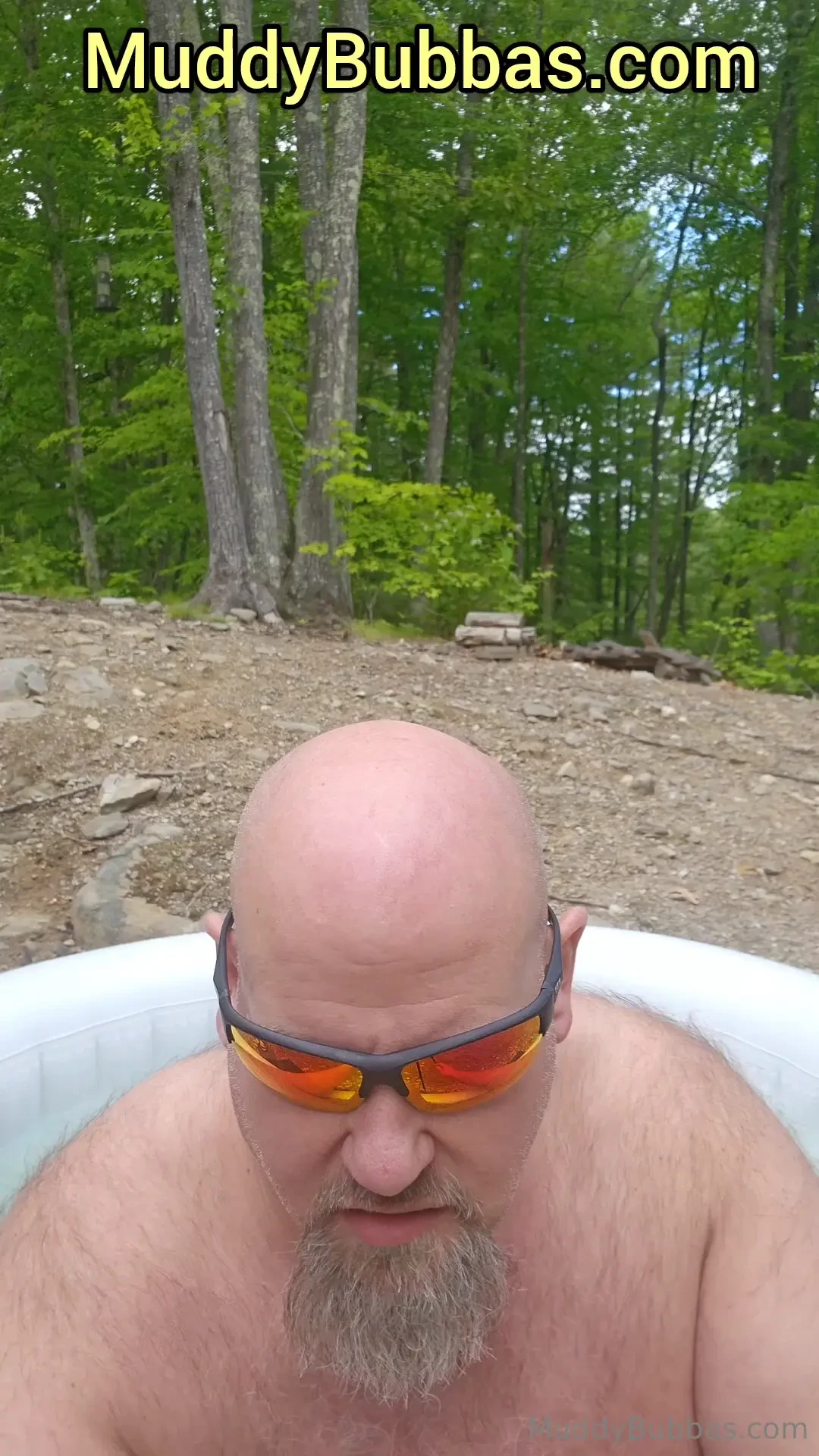 Muddybubbas camo hottub - underwater camera test showing hairy ass 