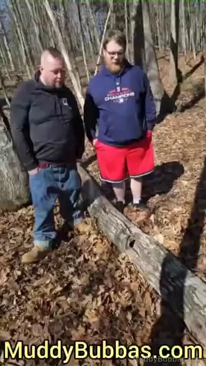 Preview - hole in tree looked like a gloryhole offered my mouth 