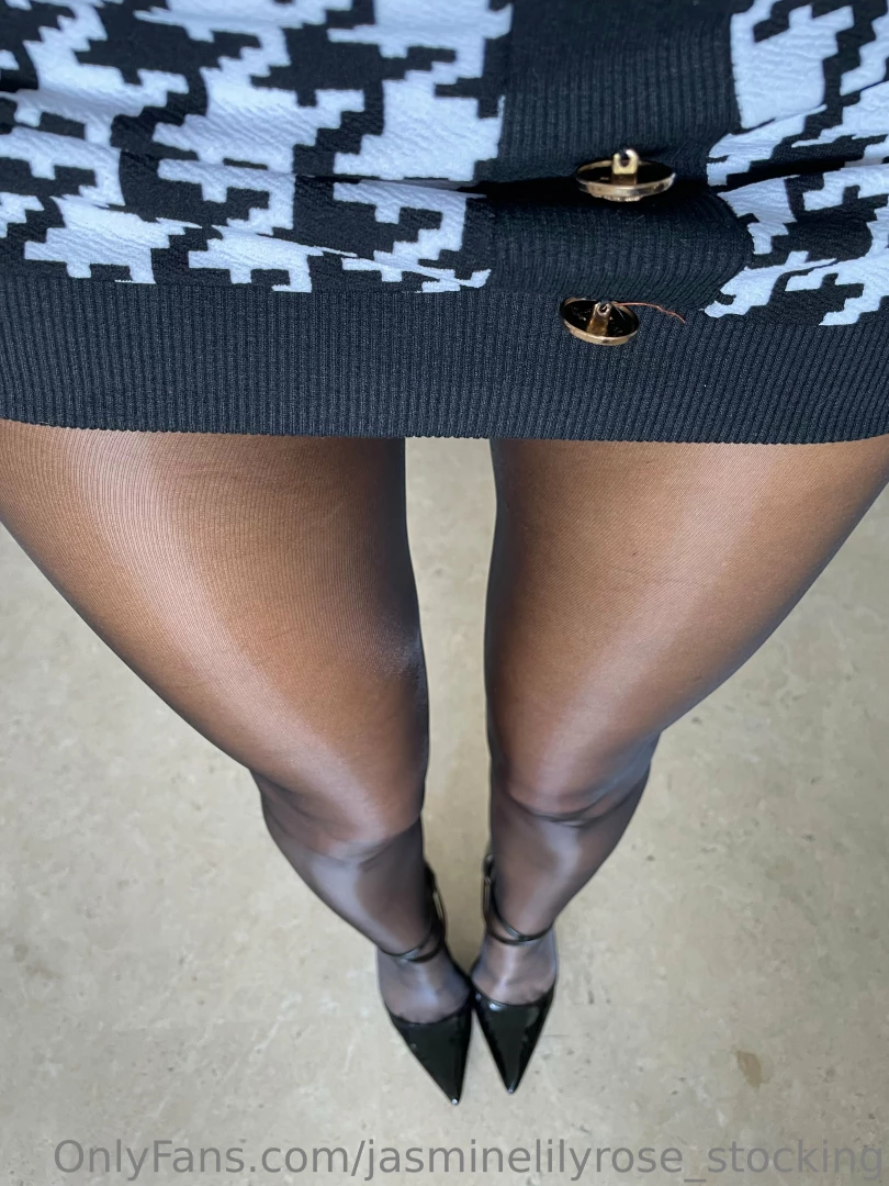 Jasminelilyrose-stocking part 15 