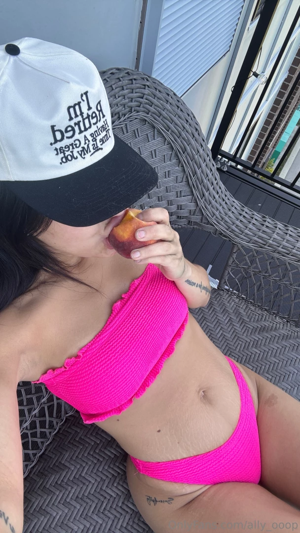 Peaches are my favorite part 1 