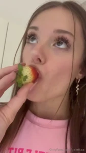 Naughty lips