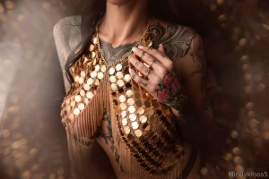 Https onlyfans com mindylynn5 go check out my vip page by far the best part 1