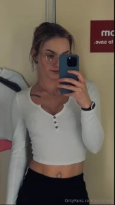 I think white is my new fav color