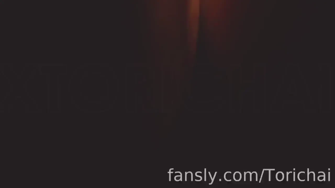 I present you to you death by thighs while editing i lowkey wanna make 