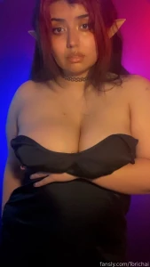 I kinda wanna make a black leather kind elf look c part 1