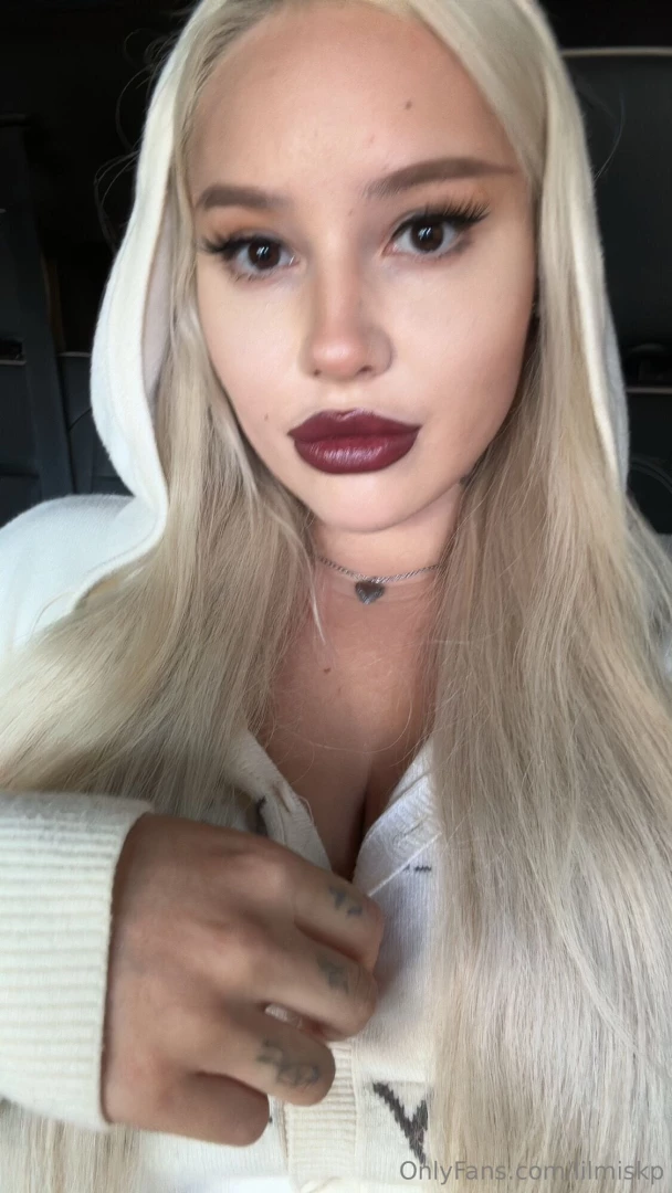 Waiting for you to take it off baby 