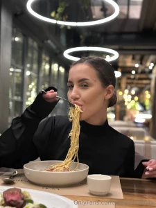 I think i found the perfect dinner what do you like to eat for dinner