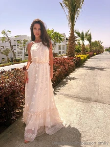Mood to go traveling run on the beach in a white floor-length dress