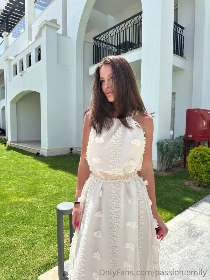 Beautiful day summer so much energy and vigor that i can t even stop i 