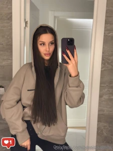 Somebody puts on filters i put on atmosphere don t look for meaning