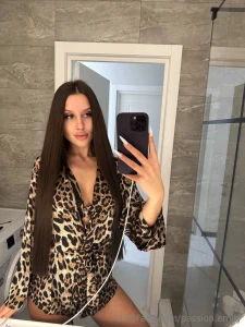 I m in the mood to spend the evening at home watching a movie maybe