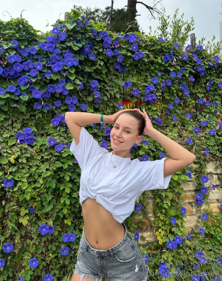 The weather was nice today and i went for a walk how was your day 