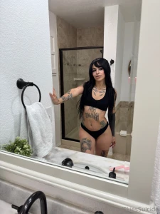 Dm me if you re awake rn part 1