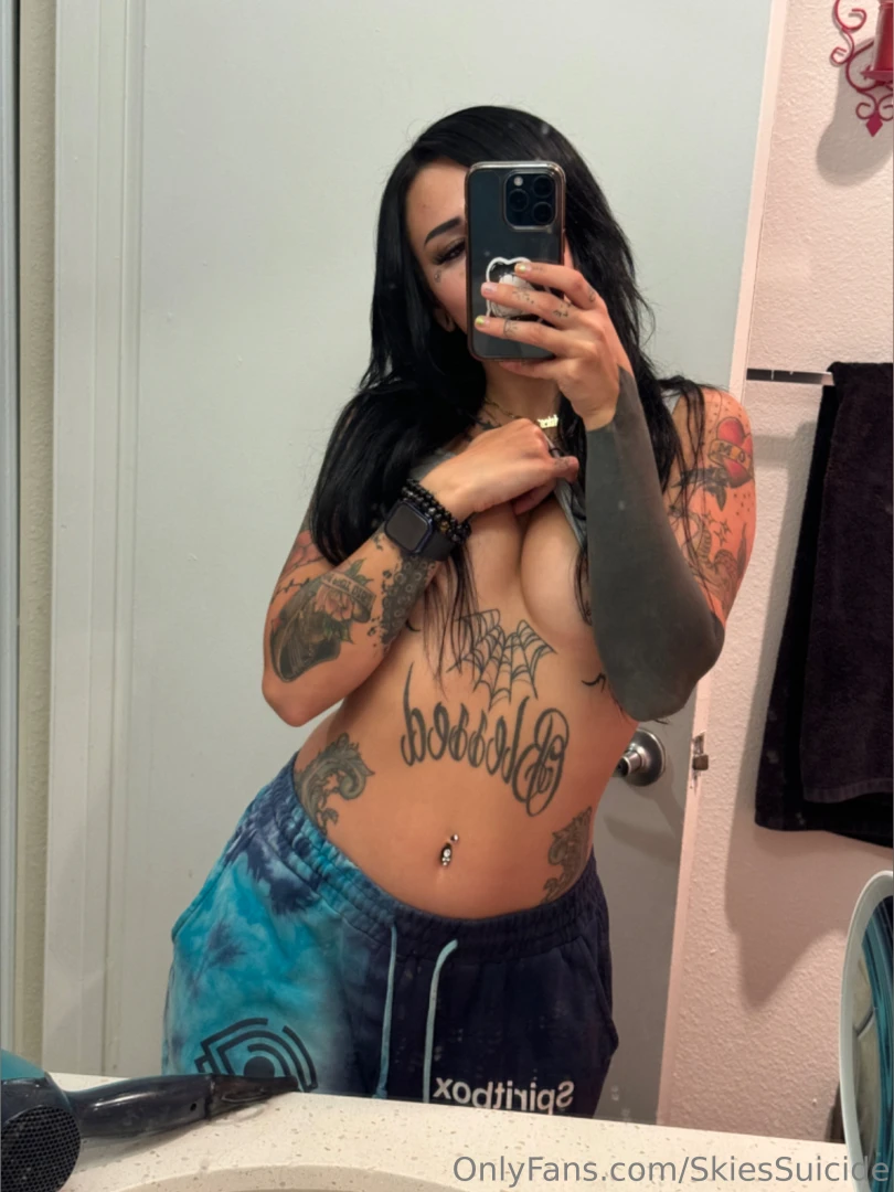 So happy it s finally friday 