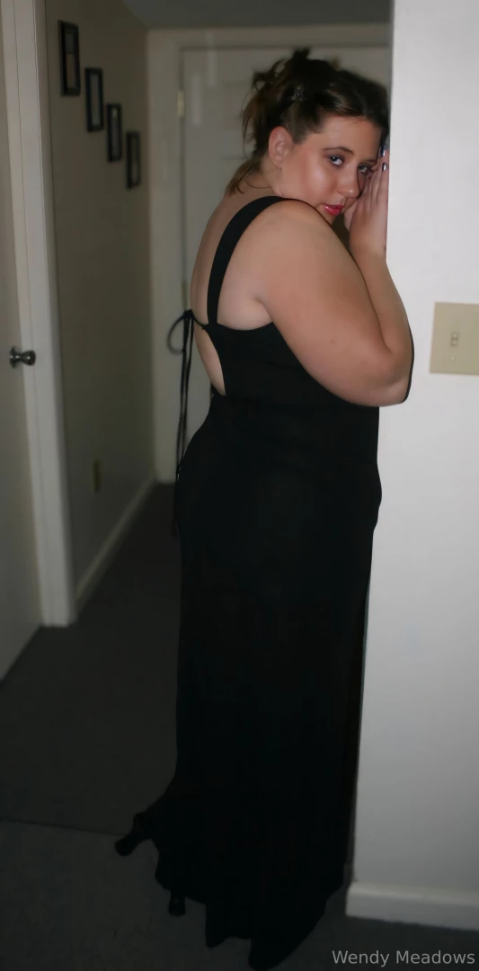 Sharing another early wendy photo set from 2005 when i first started 