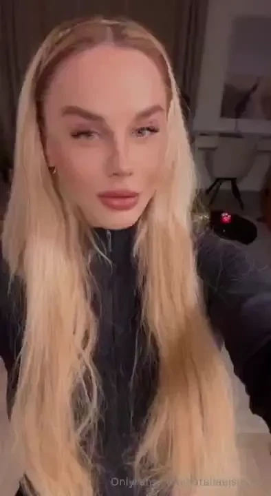 Black friday is here i bet i m too hot to resist grab me now before i 