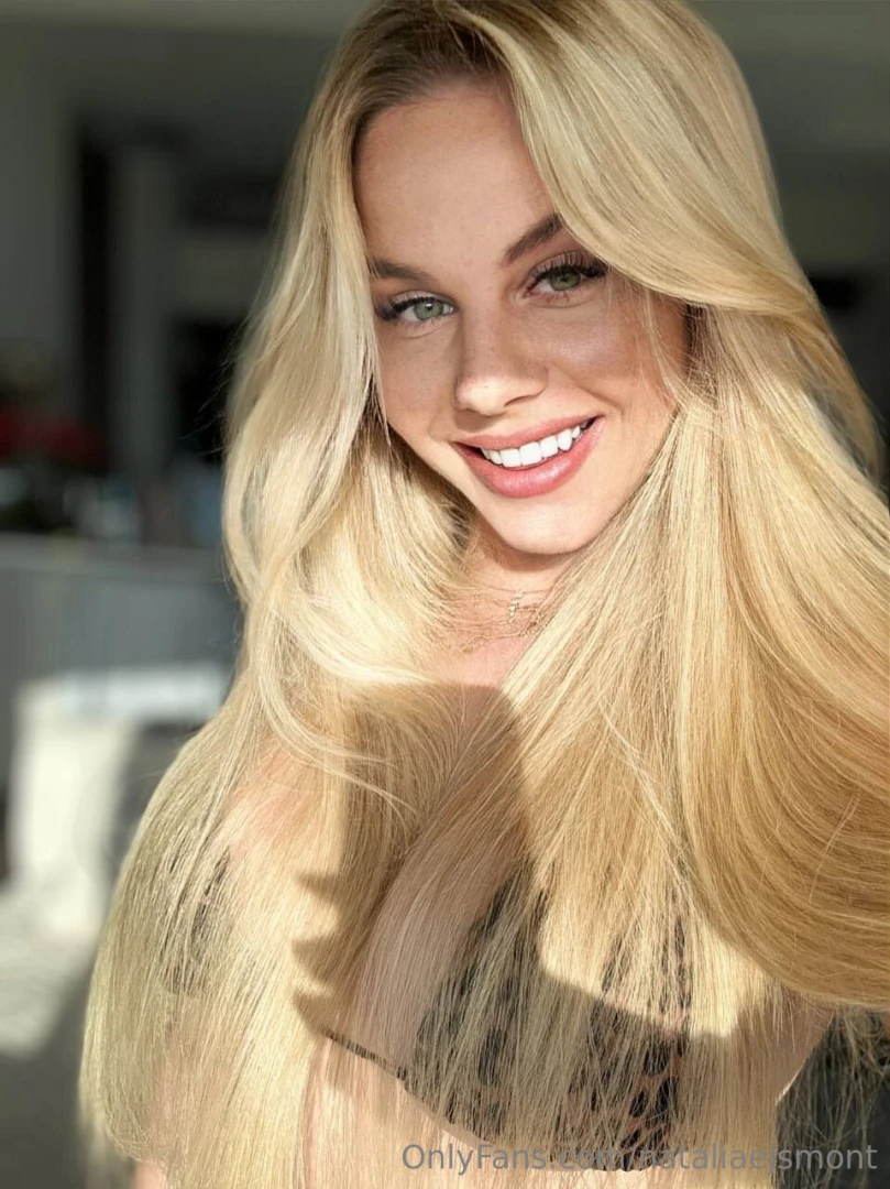 A little tease just enough to leave you wanting more 