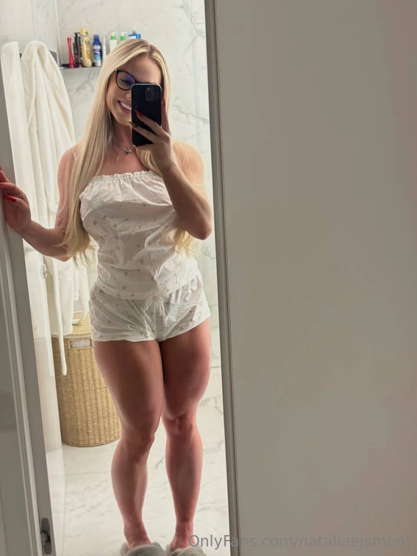 My thighs aren t the only thing that s thick part 1 