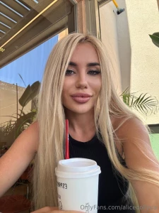 Winter is so beautiful but somehow my heart still yearns for the noise