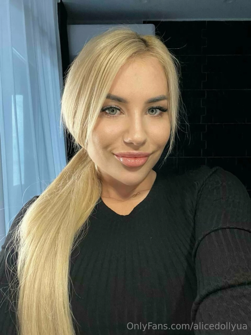 I m not looking for perfect moments but for those that fill my heart 