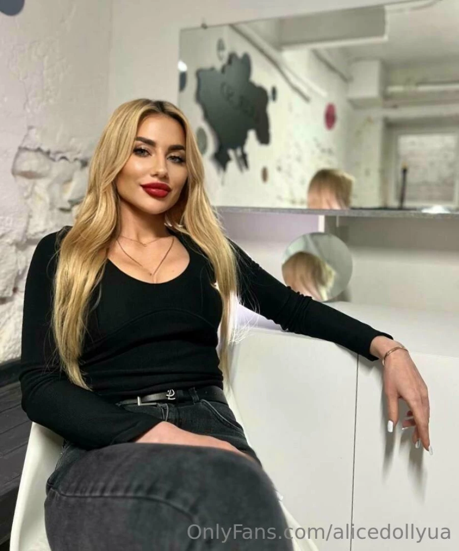 Difficulties are left behind when you start looking at life with a 