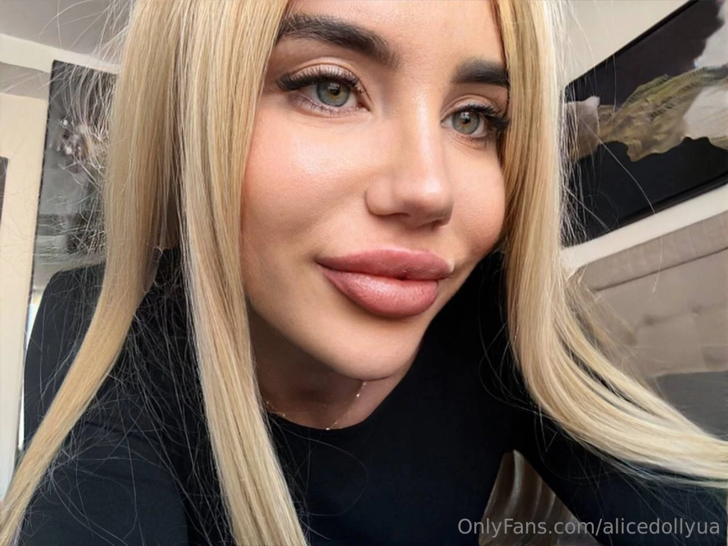 The most beautiful thing on a person is their genuine smile 