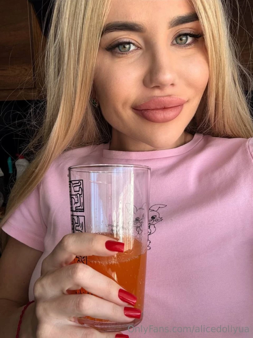 If a person confidently goes towards his dream and strives to live the part 2 