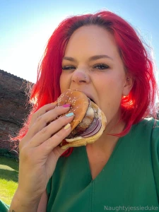 I do love to get my mouth round a nice bit of meat