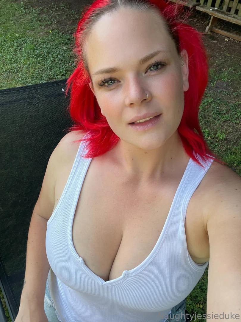 Be honest is it my eyes or my boobies you notice first 