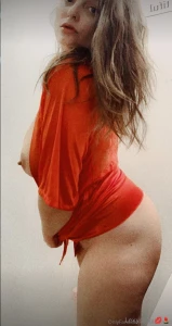 Love the red what bout you