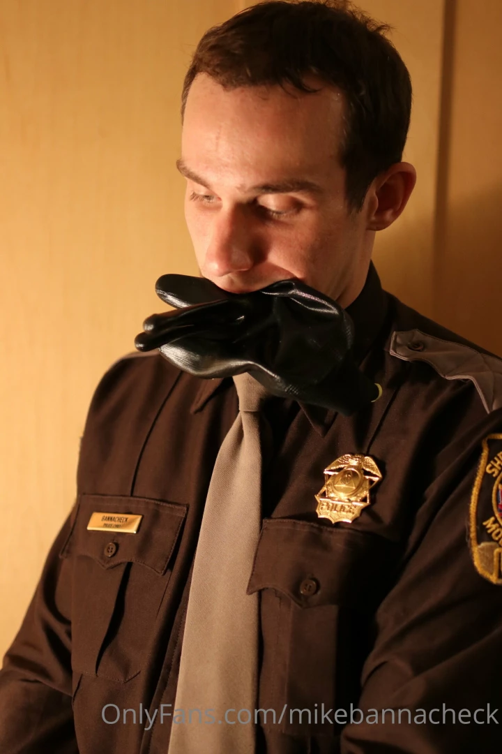 Sherriff uniform part 17 